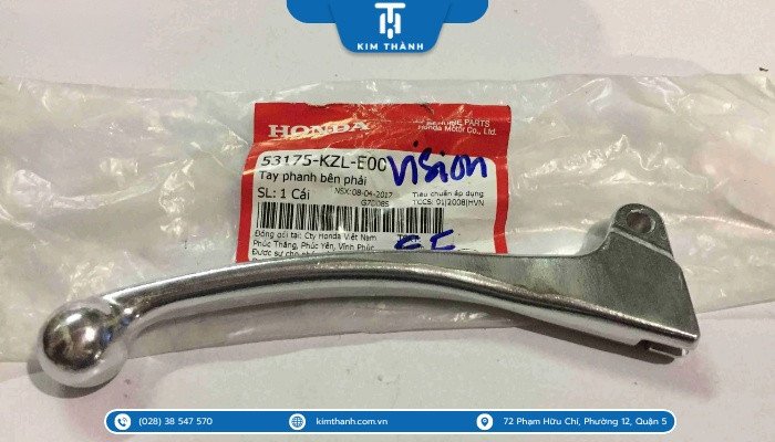 Cận cảnh hệ thống phanh đĩa trước của xe máy, cần kiểm tra độ mòn