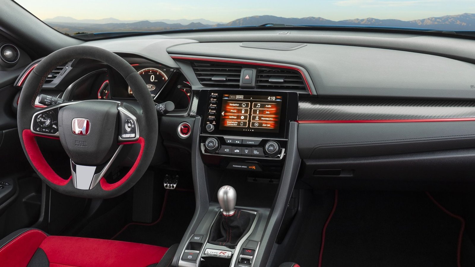 Hình ảnh buồng lái của chiếc 2017 Honda Civic Type R