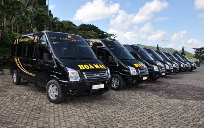 Hình ảnh các loại xe Limousine 9 chỗ chất lượng cao của hãng xe