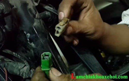 Kỹ thuật đấu dây điện để mở khóa cổ xe Wave không cần chìa