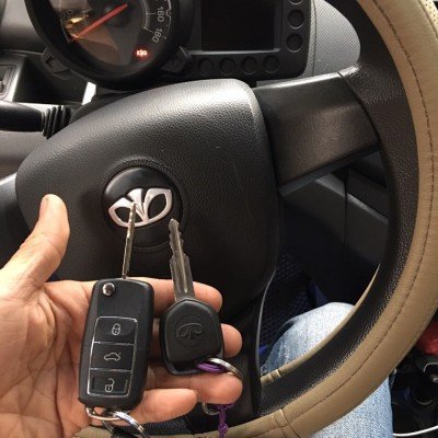 Quy trình cắt và lập trình chìa khóa ô tô thông minh