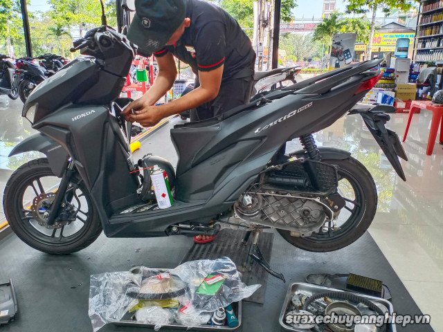 Quy trình kiểm tra kỹ thuật xe máy Honda tại trung tâm