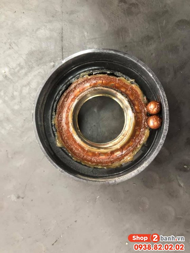 Nhận Diện Dấu Hiệu Hỏng Hóc **Bạc Đạn Cổ Xe Máy**