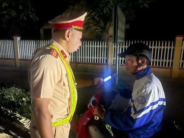 Ảnh Bị Công An Bắt Xe Máy Ban Đêm 7