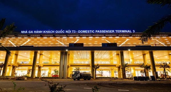 Khu vực gửi xe máy tại nhà ga T3 sân bay