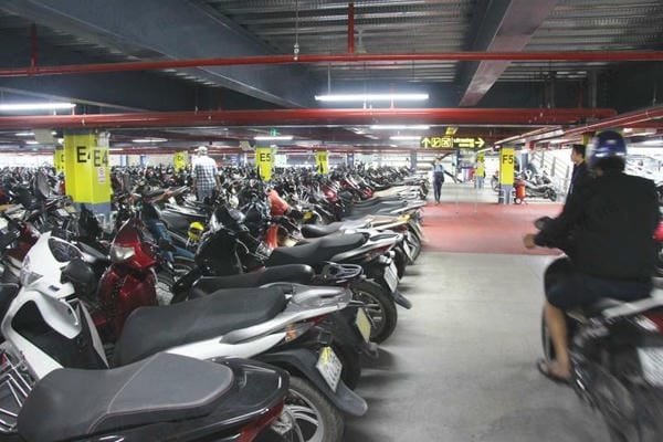 So sánh gửi xe máy tại nhà ga T3 sân bay