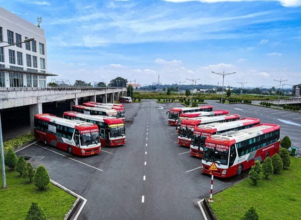 Lựa Chọn Xe Nam Định Lạng Sơn: Đánh Giá 8 Nhà Xe Đáng Tin Cậy So sánh xe Nam Định Lạng Sơn limousine và giường nằm