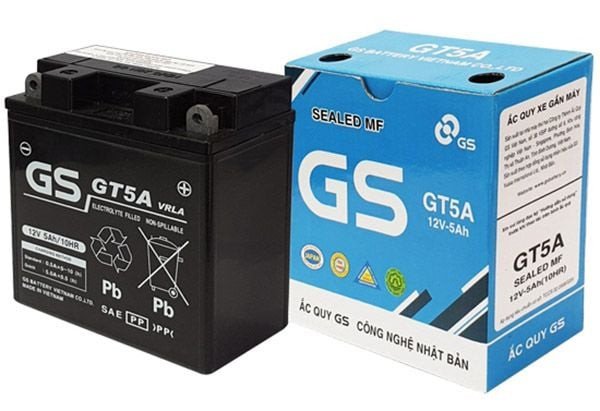 Ắc quy GS nổi tiếng với độ bền cao và khả năng khởi động mạnh mẽ