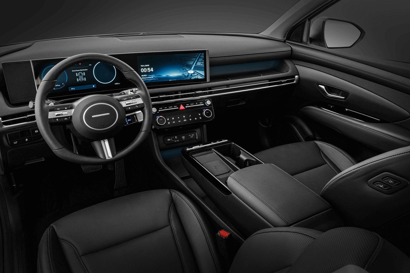 Ảnh nội thất xe Hyundai Tucson với màn hình kép 12.3 inch