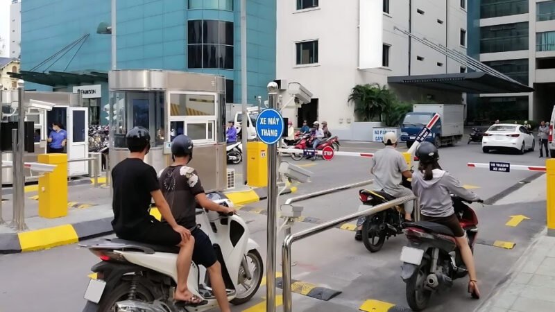 Bãi trông giữ xe máy an toàn trong thành phố Hồ Chí Minh