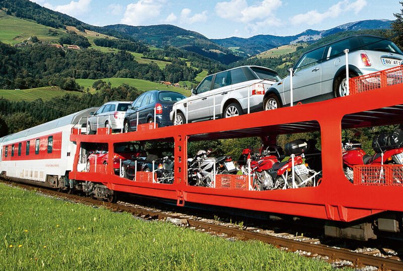 Bảng giá gửi xe máy bằng tàu hỏa