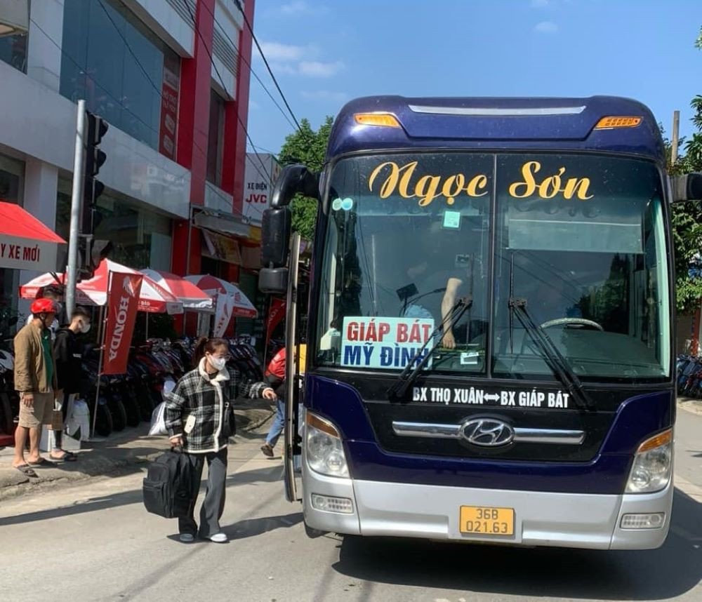 Bảng giá vé các tuyến phổ biến của nhà xe Ngọc Sơn, thể hiện sự đa dạng về lựa chọn