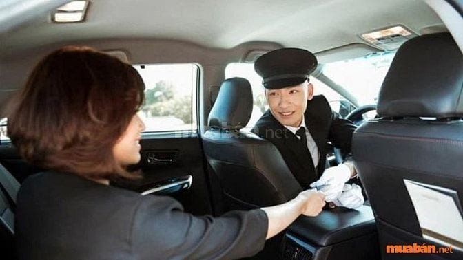 Bảng minh họa mức lương trung bình cho các vị trí lái xe bằng D