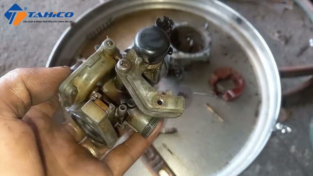 Bảo dưỡng bình xăng con hiệu quả