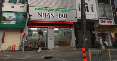Bên ngoài Phòng khám Đa khoa Quốc tế Nhân Hậu