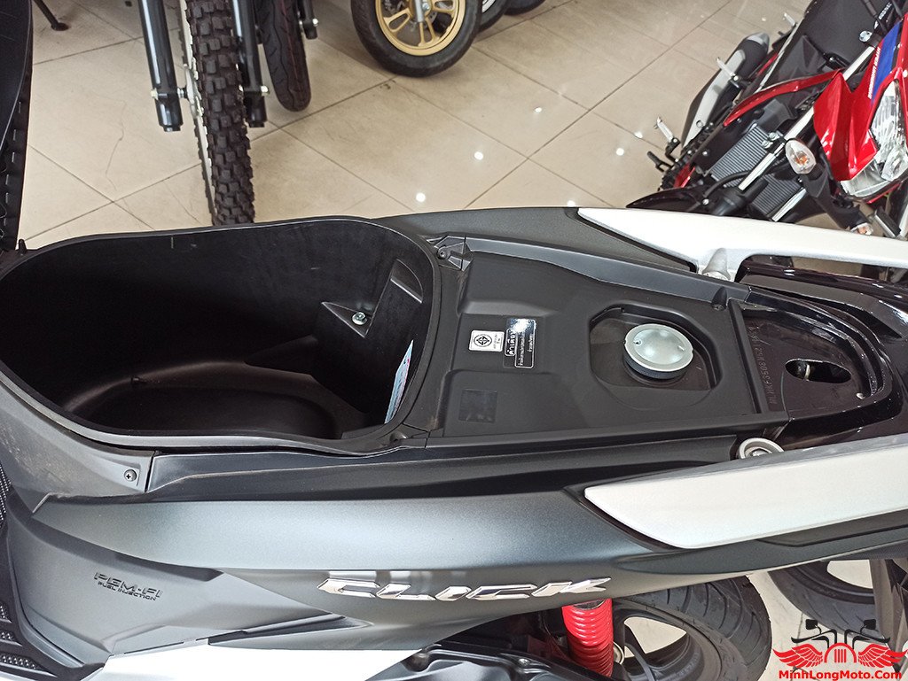 Bình xăng lớn 5.5L của Honda Click 150