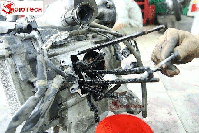 Các bộ phận chính của cụm hơi xe máy Wave