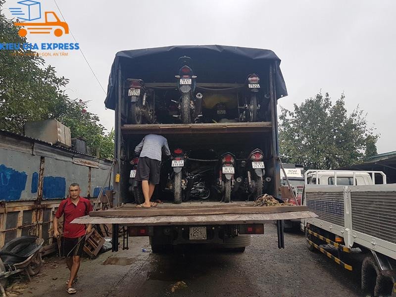 Các phương thức vận chuyển xe máy từ Hà Nội vào Bình Dương phổ biến