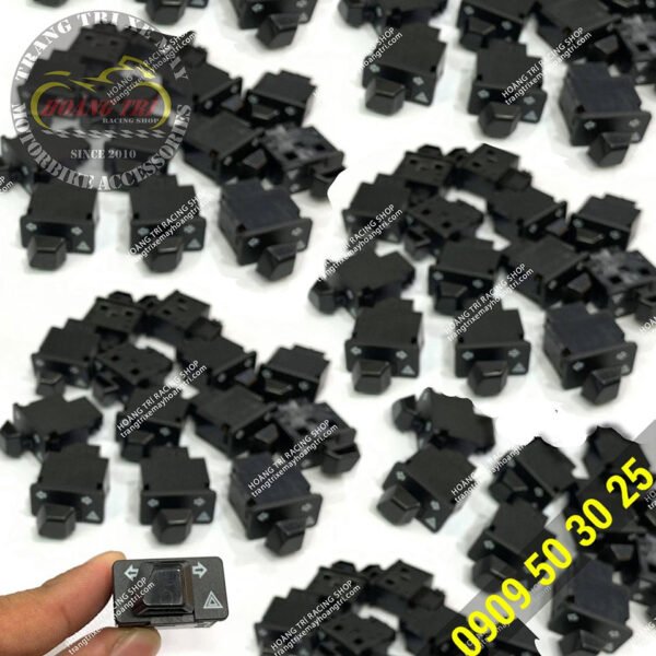 Cận cảnh chi tiết sản phẩm công tắc đèn tích hợp chế độ đèn ưu tiên