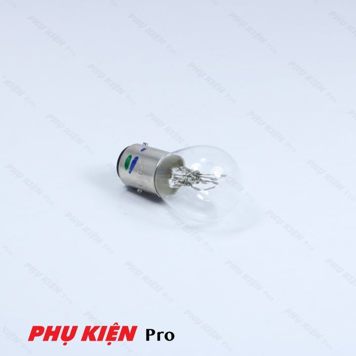 Cận cảnh một bộ phận đèn hậu được lắp đặt hoàn chỉnh trên xe máy