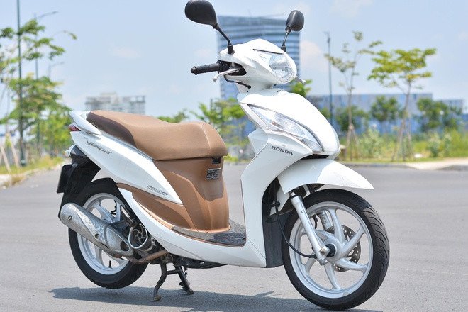 Cần mang xe đến trung tâm bảo dưỡng khi gặp lỗi cá vàng phức tạp