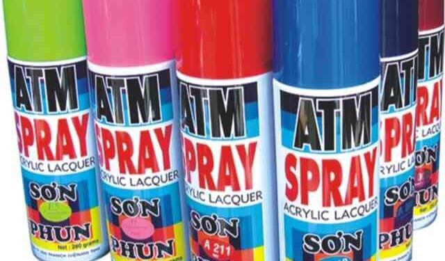 Chai sơn xịt ATM có khả năng chịu nhiệt tốt cho xe máy