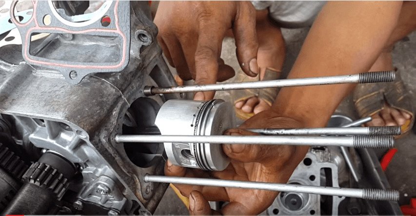 Chi phí thay bạc xe máy