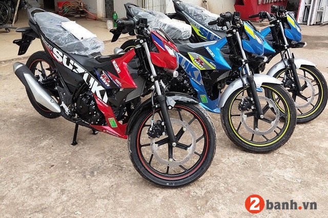 Chi tiết phần đầu xe Suzuki Raider FI với thiết kế thể thao