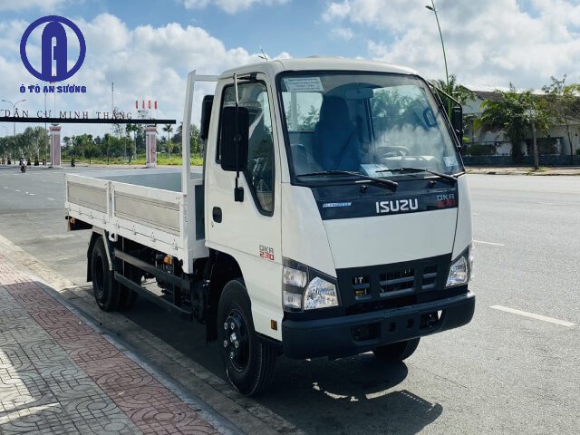 Chiếc xe tải 1.4 tấn máy dầu với thiết kế mạnh mẽ