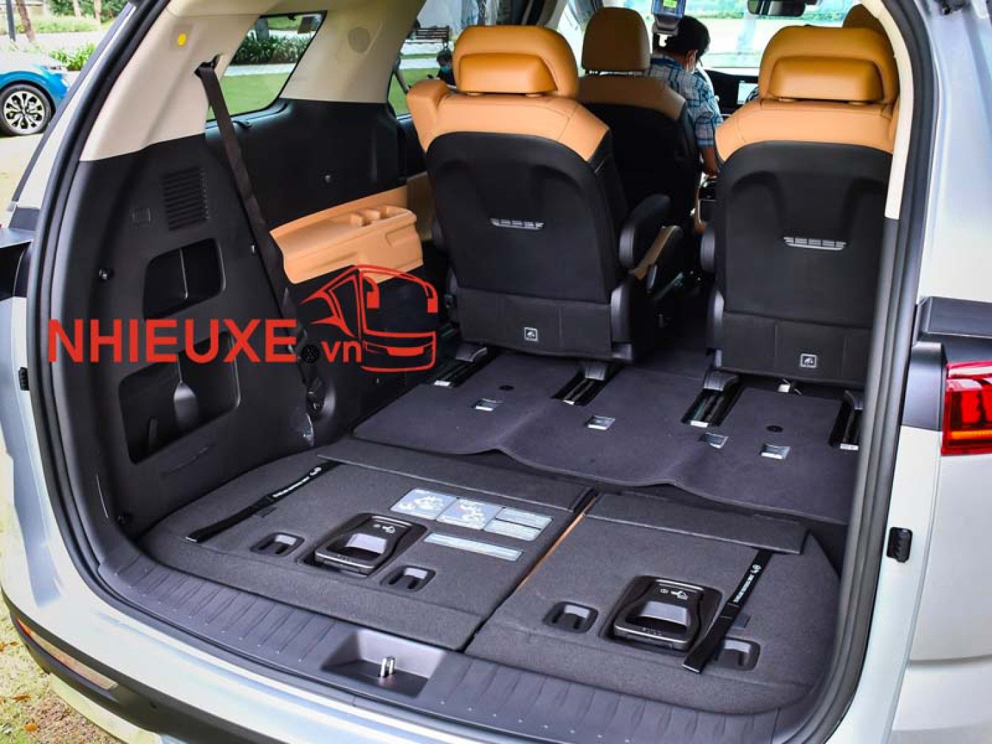 Cốp xe rộng rãi, lý tưởng cho những chuyến đi xa