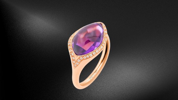 Đá Amethyst hồng tượng trưng cho sự bình an, tình yêu và khả năng giao tiếp tốt hơn