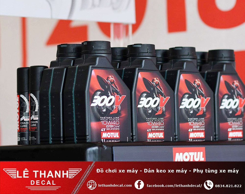 Dầu nhớt tổng hợp Motul 300V dành cho xe hiệu suất cao