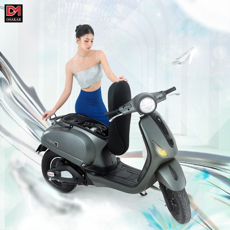 Để xe hạ nhiệt độ động cơ sau khi dùng xe từ 10 - 15 phút mới bắt đầu sạc