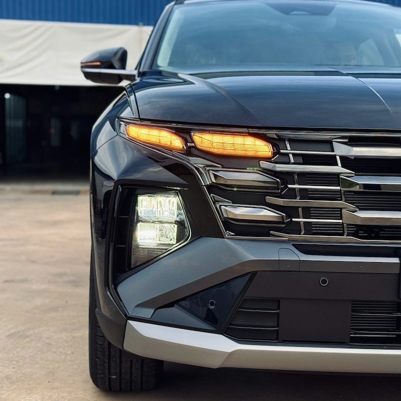 Đèn pha LED đặc trưng trên đầu xe Hyundai Tucson thế hệ mới