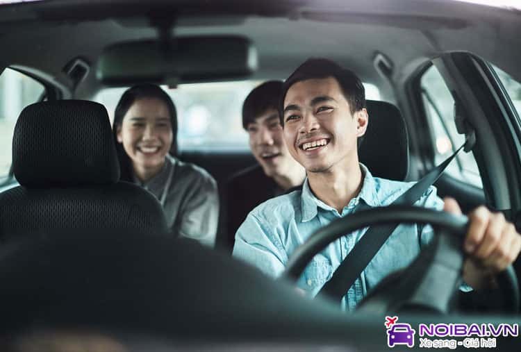 Dịch vụ xe taxi chất lượng cao phục vụ di chuyển đến sân bay Nội Bài