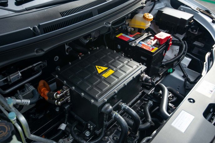 Động cơ điện của VinFast VF e34 vận hành mạnh mẽ