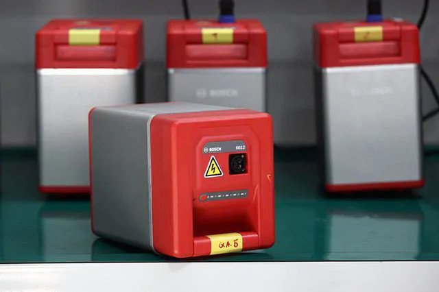 Dòng xe máy điện sử dụng pin công nghệ mới