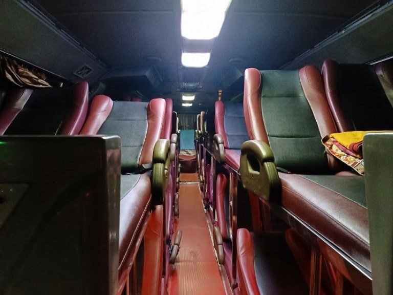 Giường nằm bọc da cao cấp trên xe khách Thanh Sang tuyến Hải Phòng - Thanh Hóa