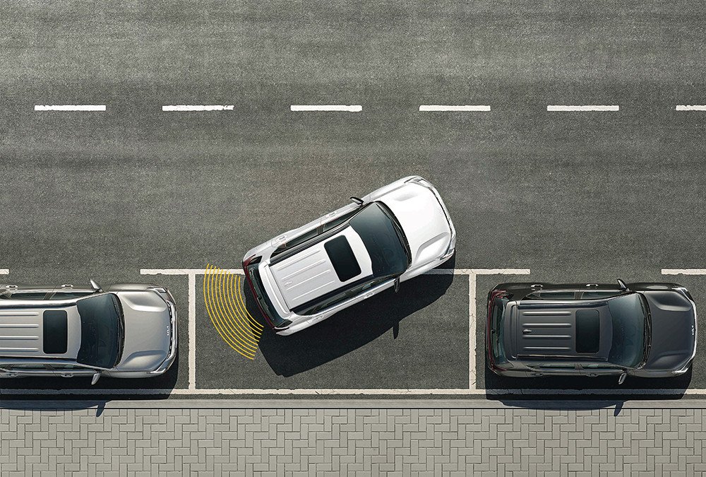 Hệ thống cảm biến va chạm phía sau hỗ trợ lùi xe an toàn