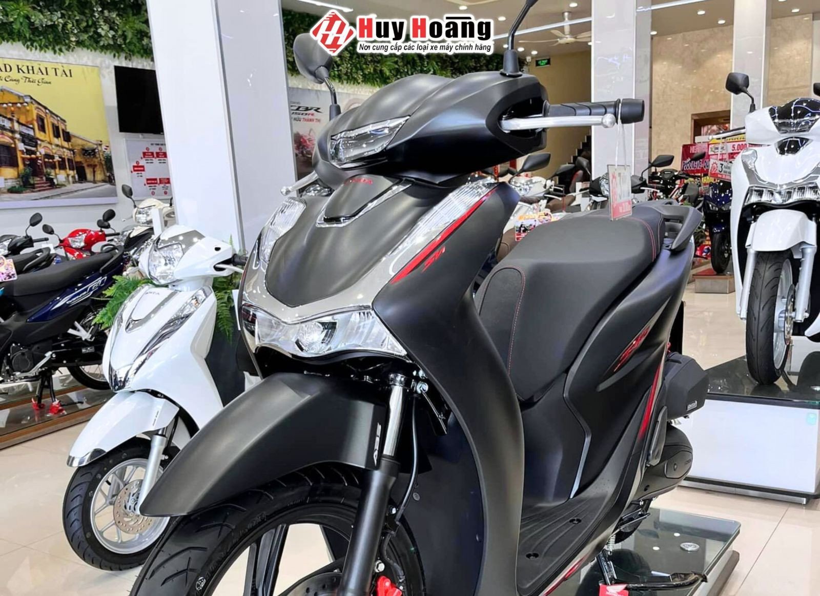 Hệ thống đèn phía trước của Sh125i phiên bản đặc biệt