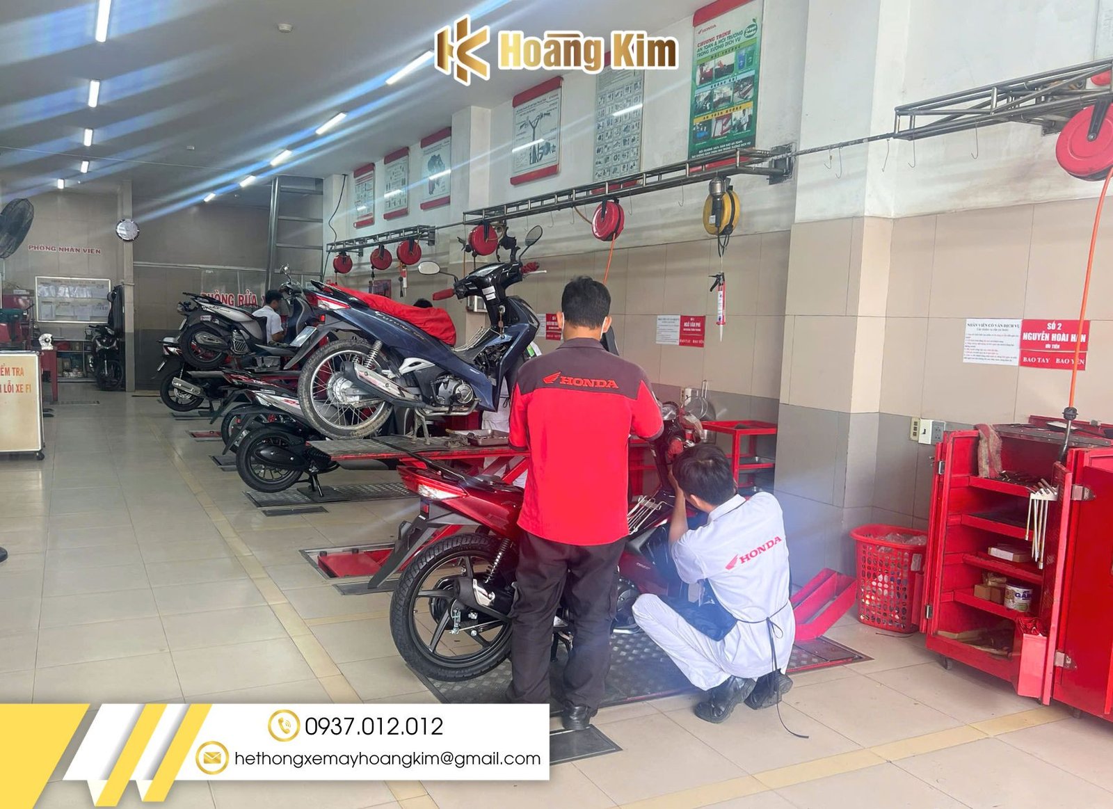 Hình ảnh các bộ phận quan trọng của xe máy được kiểm tra kỹ lưỡng trong quá trình bảo dưỡng xe máy Honda miễn phí