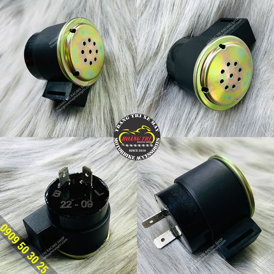 Hình ảnh các góc nhìn khác nhau của kèn báo tín hiệu xi nhan chính hãng SYM cho thấy thiết kế nhỏ gọn