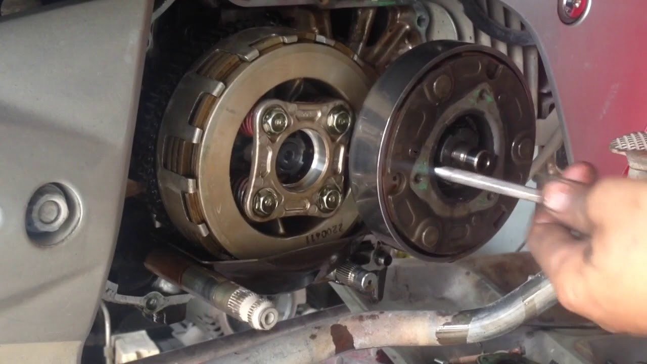 Hình ảnh các loại lò xo độ khác nhau được trưng bày