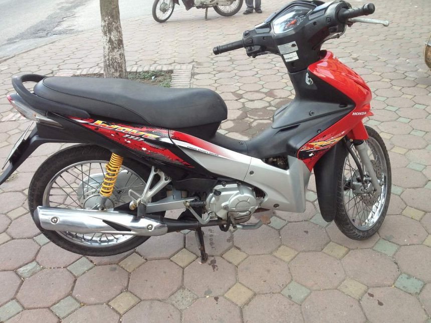 Hình ảnh các loại xe số Honda Wave và Yamaha Sirius sẵn sàng cho thuê