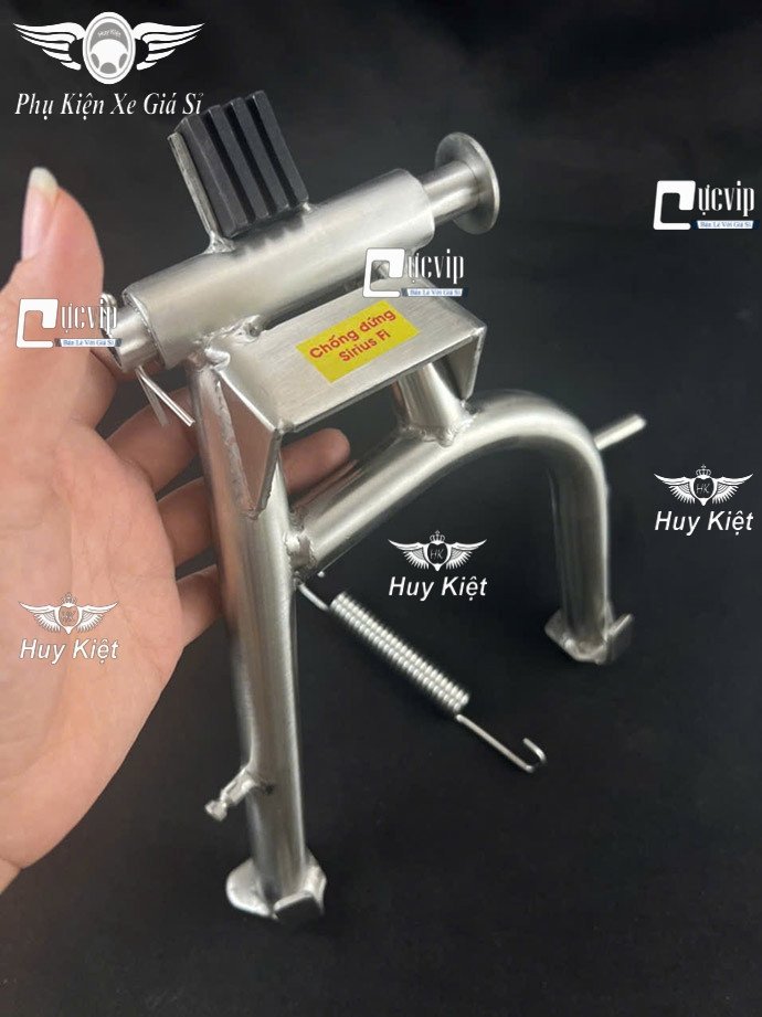 Hình ảnh cận cảnh bộ lò xo và cốt chân chống được chế tạo từ Inox 304