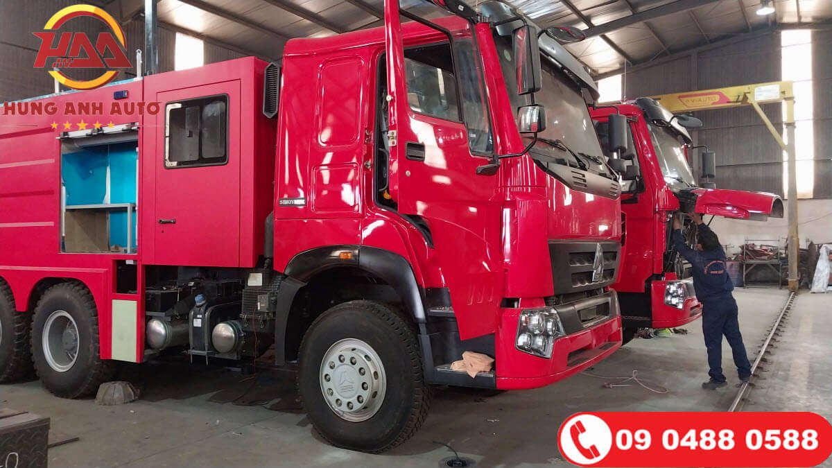 Hình ảnh chi tiết hệ thống cầu và lốp xe cứu hỏa