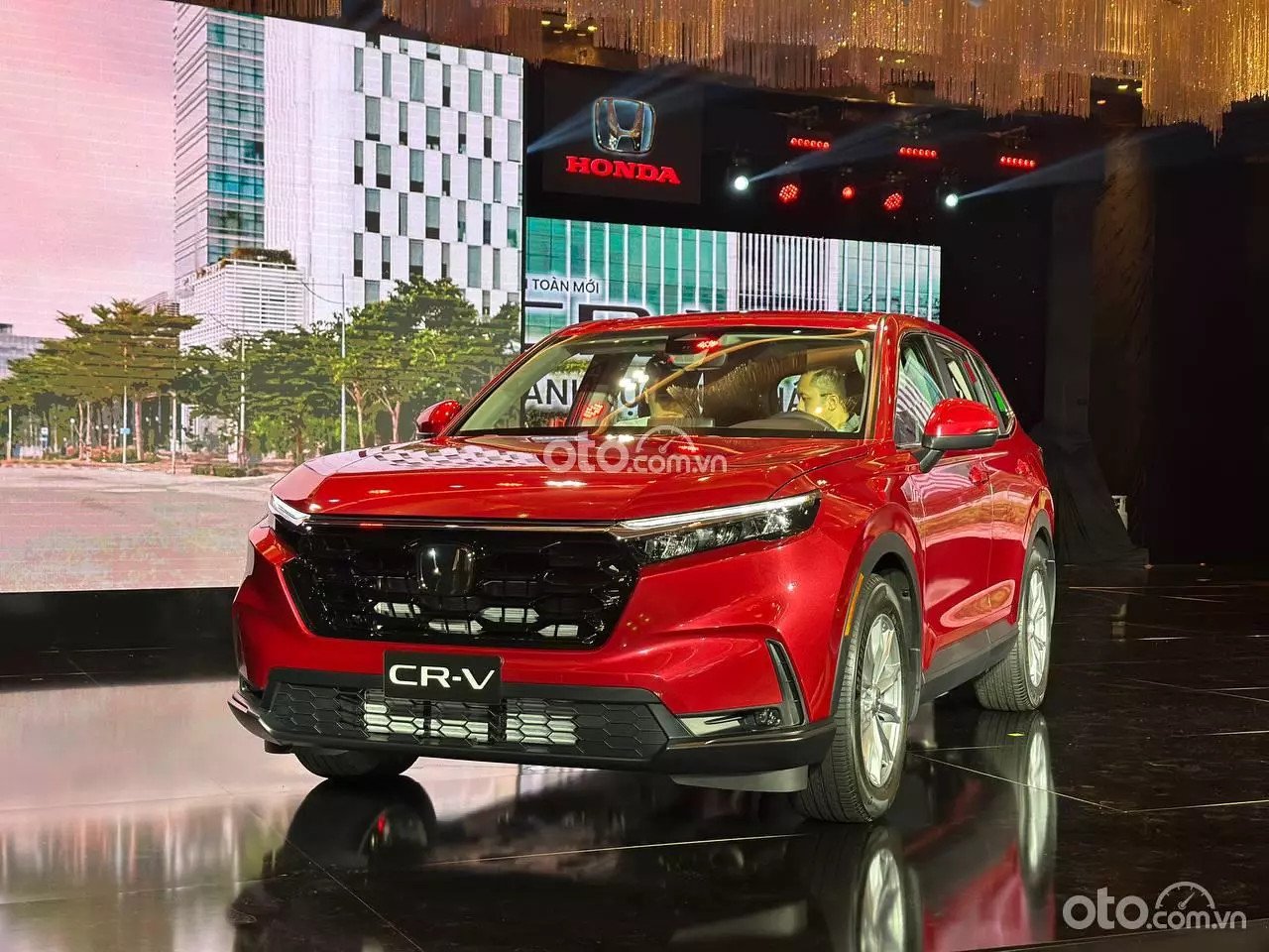 Hình ảnh chi tiết phần đầu xe Honda CR-V thế hệ mới
