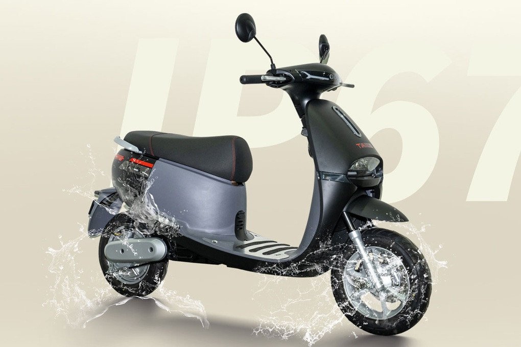 Hình ảnh chiếc xe máy điện TAILG Cone với thiết kế nhỏ gọn và các tính năng cơ bản