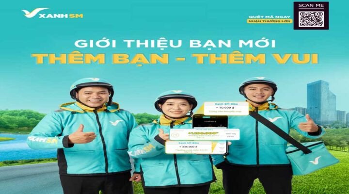 Hình ảnh đội ngũ tài xế xe máy điện trong đồng phục đồng bộ