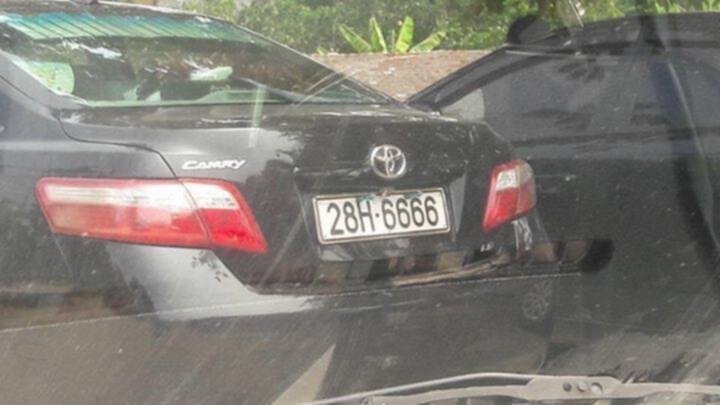 Hình ảnh giao diện tra cứu biển số xe trực tuyến, nhấn mạnh sự tiện lợi của công nghệ